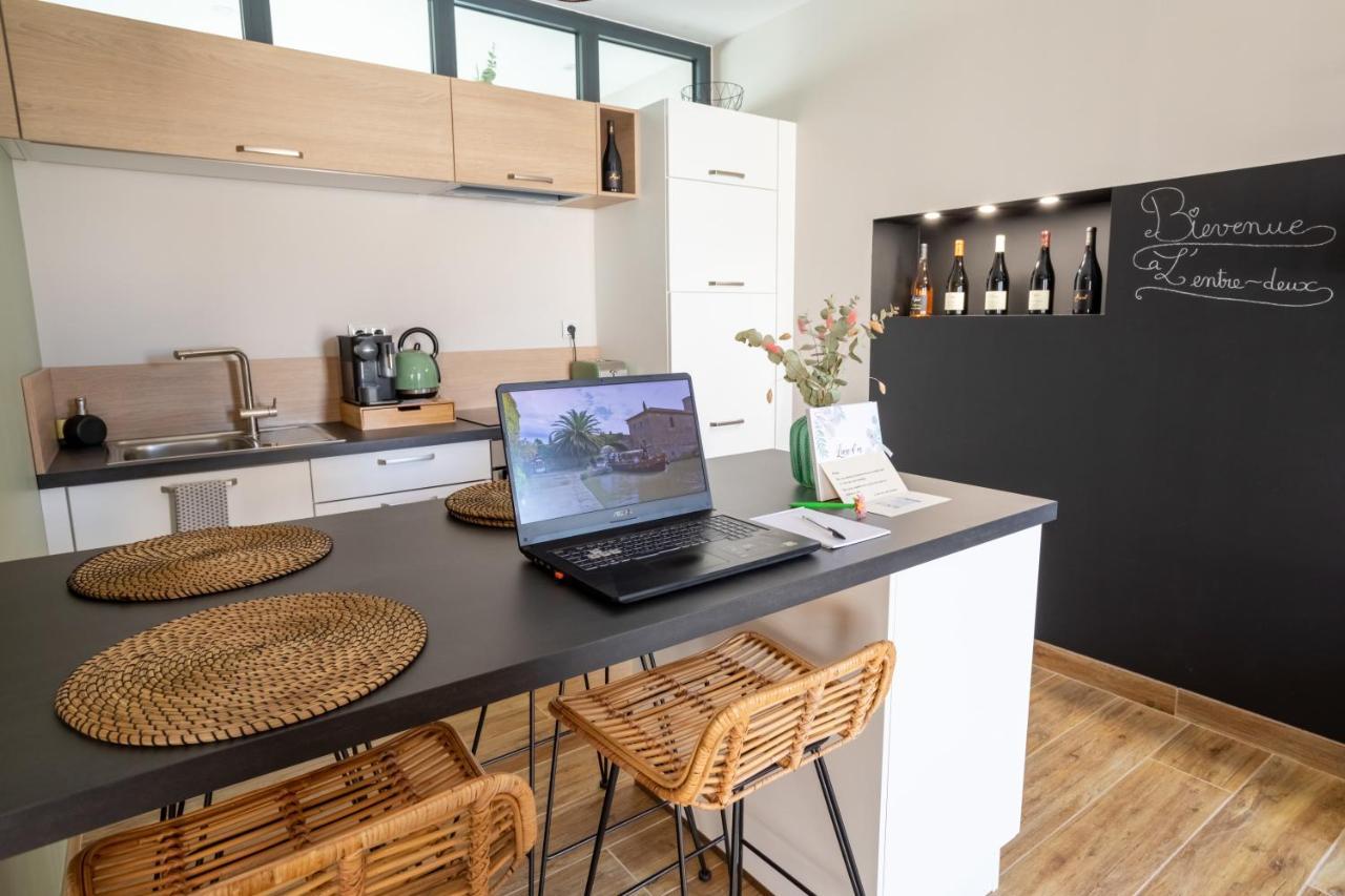 L'Entre Deux-Suite Romantique - Jacuzzi Privatif - Clim Reversible - Wifi Le Somail Luaran gambar